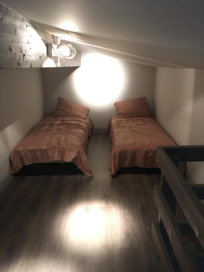 Bed and Breakfast De Worfthoeve Geel Exterior foto