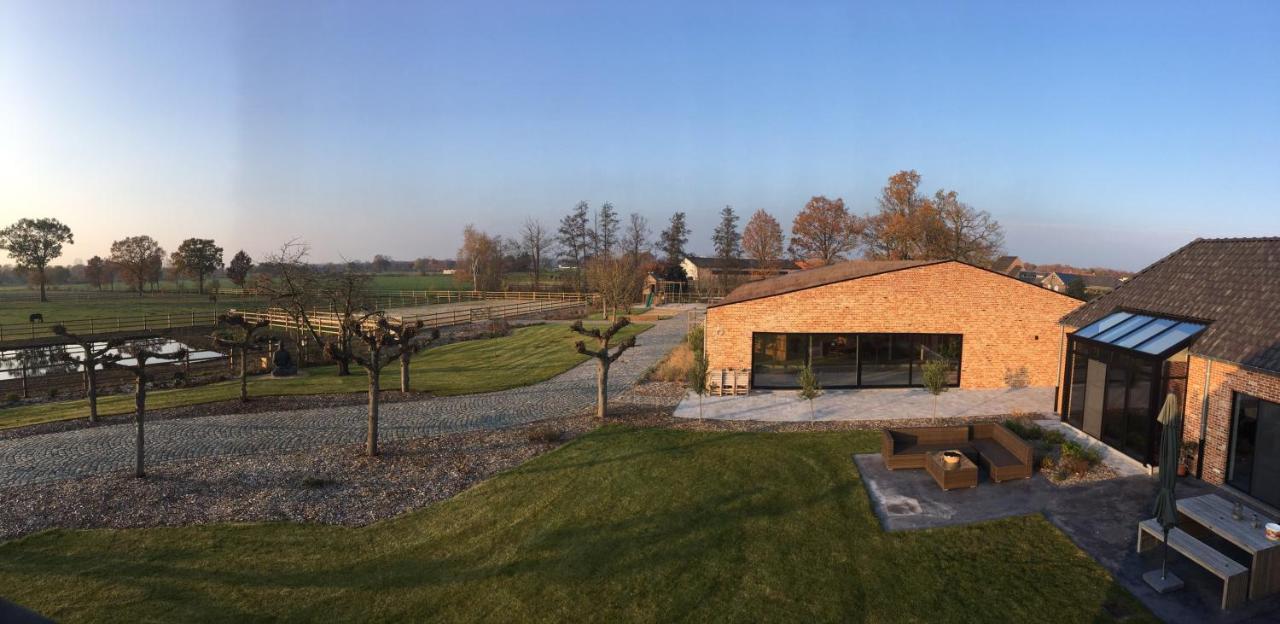 Bed and Breakfast De Worfthoeve Geel Exterior foto